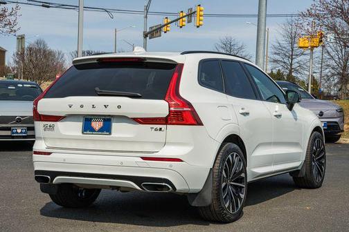 2021 Volvo XC60 T6 R-Design