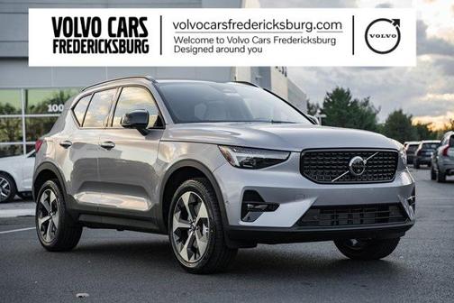 2026 Volvo XC40 B4 Plus