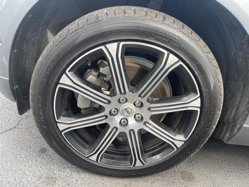 2019 Volvo XC60 T6 Inscription