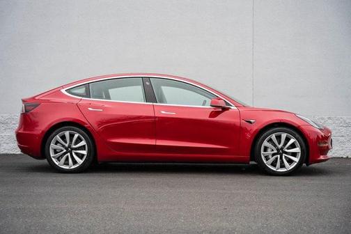2019 Tesla Model 3 Long Range