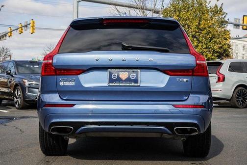 2019 Volvo XC60 Recharge Plug-In Hybrid T8 R-Design