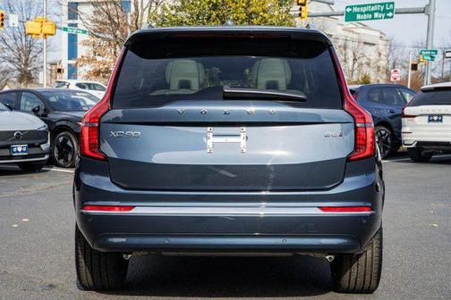 2026 Volvo XC90 Ultra, B6 AWD Gas (mild hybrid), Gasoline, Bright, 7 Seats