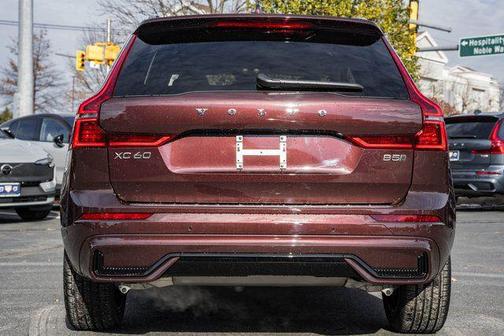 2026 Volvo XC60 B5 Ultra