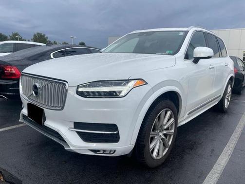 2019 Volvo XC90 T6 Inscription