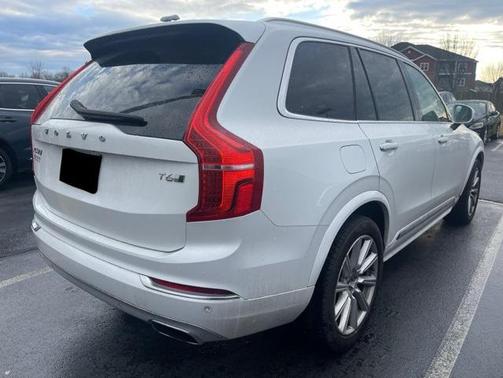 2019 Volvo XC90 T6 Inscription