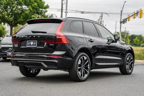 2026 Volvo XC60 B5 Plus