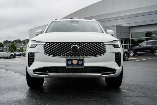 2025 Volvo XC90 Plug-In Hybrid T8 Plus 7-Seater