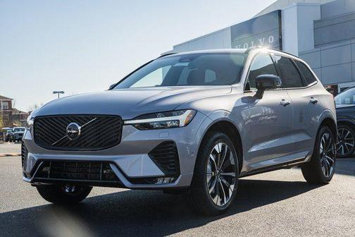 2026 Volvo XC60 B5 Plus