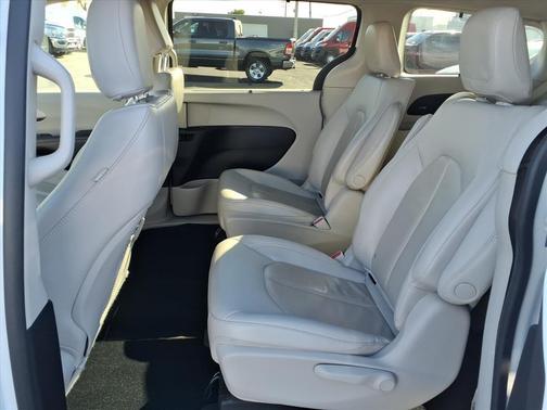 2021 Chrysler Pacifica Hybrid Touring L