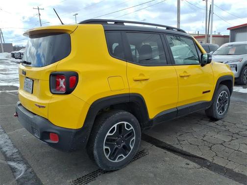 2017 Jeep Renegade Trailhawk