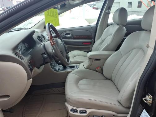 2004 Chrysler 300M Base