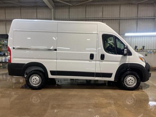 2026 RAM ProMaster 1500 Base