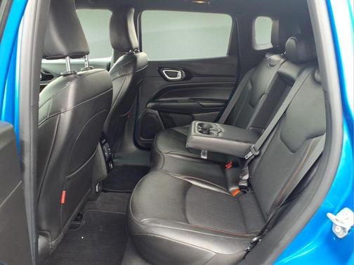 Hydro Blue Pearlcoat 2025 Jeep Compass Trailhawk