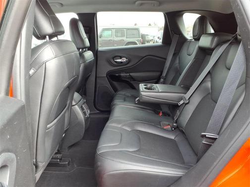 2021 Jeep Cherokee Altitude