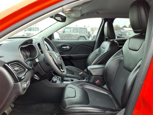 2021 Jeep Cherokee Altitude