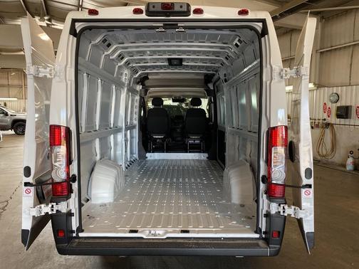2026 RAM ProMaster 3500 High Roof