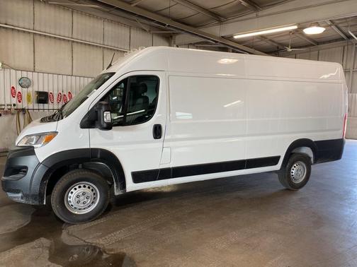 2026 RAM ProMaster 3500 High Roof