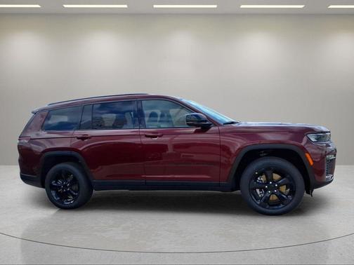 Velvet Red Pearlcoat 2026 Jeep Grand Cherokee L Limited