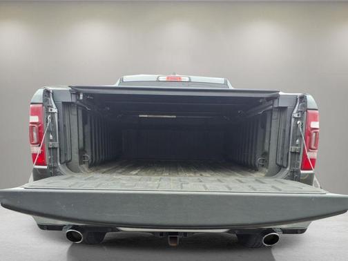 Granite Crystal Metallic Clearcoat 2022 RAM 1500 Laramie