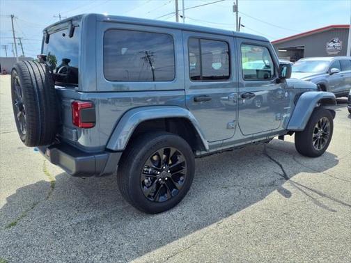 2024 Jeep Wrangler 4xe Sahara