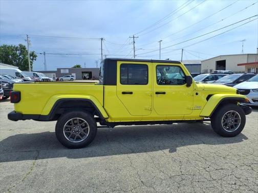 2023 Jeep Gladiator Overland