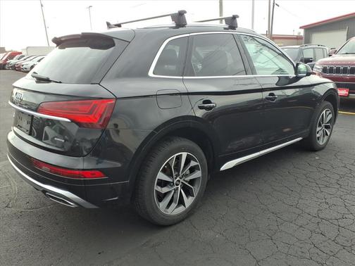 2023 Audi Q5 45 S line Premium Plus
