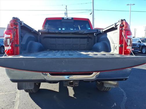 2020 RAM 2500 Laramie Crew Cab 4X4 6'4' Box