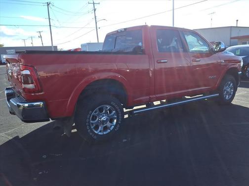 2020 RAM 2500 Laramie Crew Cab 4X4 6'4' Box