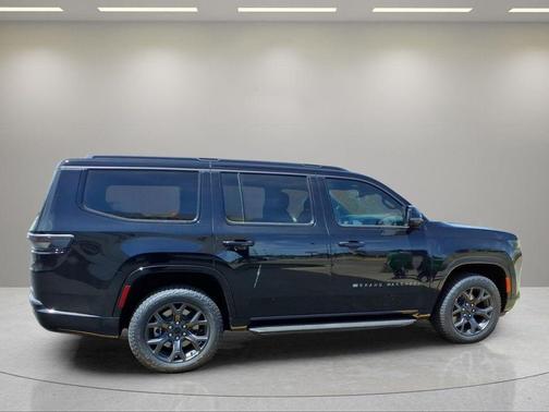 High Gloss Black 2026 Jeep Grand Wagoneer Upland
