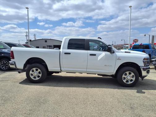 2025 RAM 2500 Big Horn Crew Cab 4x4 6'4' Box
