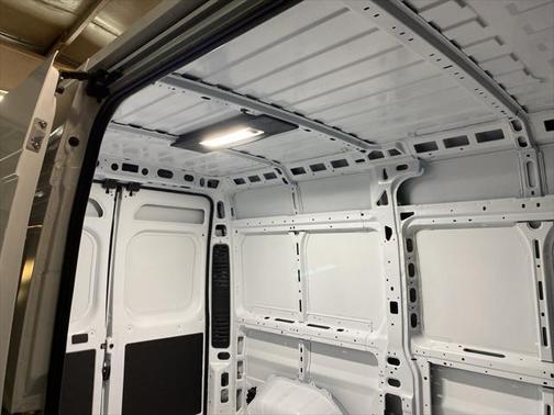 2025 RAM ProMaster 1500 Base