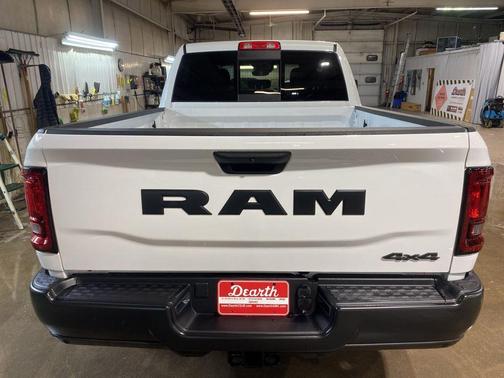 2026 RAM 2500 Tradesman Crew Cab 4x4 6'4' Box