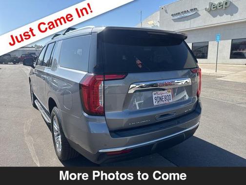 2022 GMC Yukon XL SLT