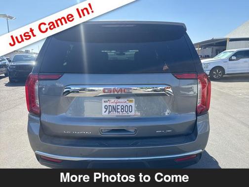 2022 GMC Yukon XL SLT