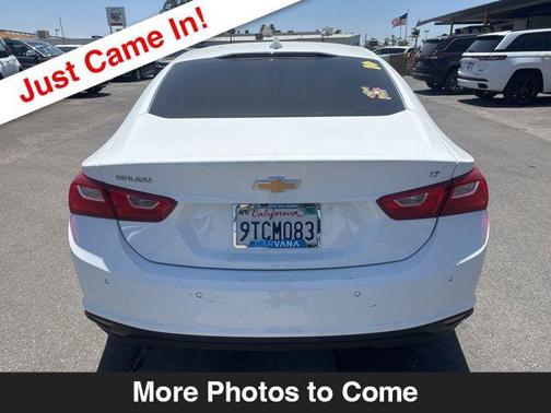 Summit White 2024 Chevrolet Malibu FWD 1LT