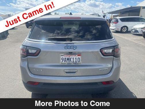 Billet Silver Metallic Clearcoat 2022 Jeep Compass Latitude Lux