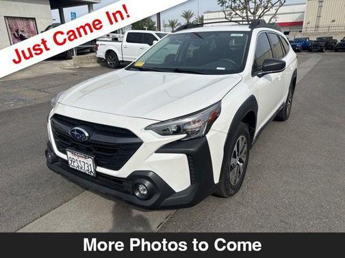 2025 Subaru Outback Base