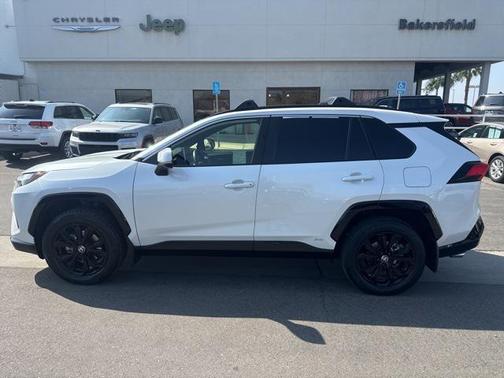 2024 Toyota RAV4 Hybrid SE