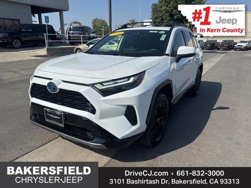 2024 Toyota RAV4 Hybrid SE