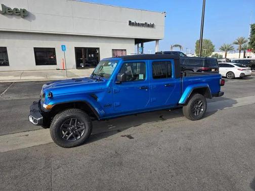 2026 Jeep Gladiator Sport S