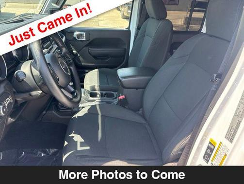 Bright White Clearcoat 2022 Jeep Wrangler Unlimited Sport