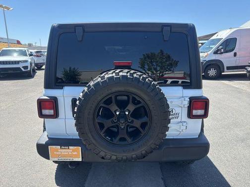 Bright White Clearcoat 2022 Jeep Wrangler Unlimited Sport
