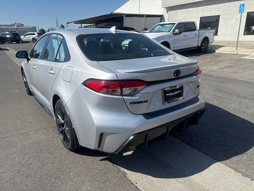 Classic Silver Metallic 2024 Toyota Corolla SE