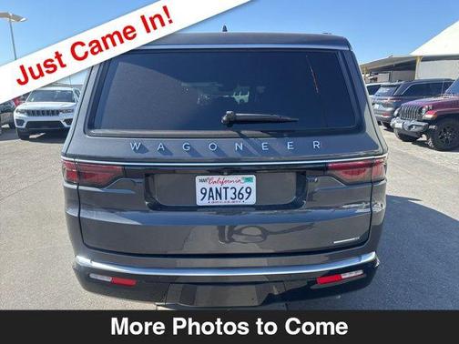 Baltic Gray Metallic Clearcoat 2022 Jeep Wagoneer Series III 4x2