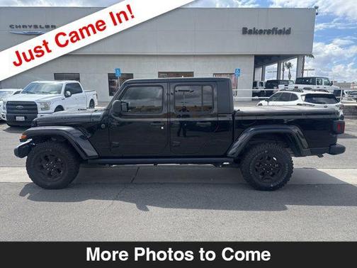 2022 Jeep Gladiator Willys 4x4