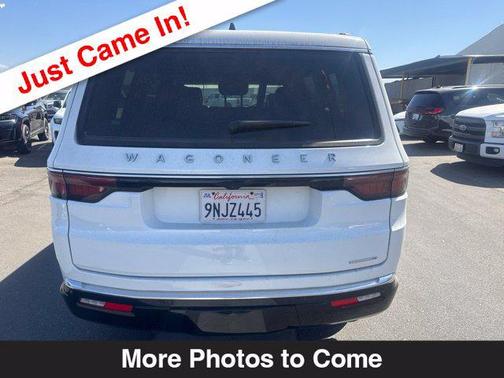 Bright White Clearcoat 2024 Jeep Wagoneer Series II 4x4