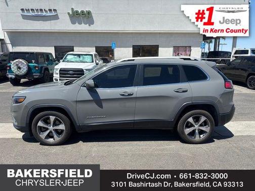 Gray Clearcoat 2019 Jeep Cherokee Limited