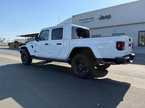 2025 Jeep Gladiator High Tide
