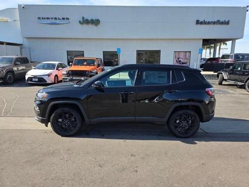 2026 Jeep Compass Latitude