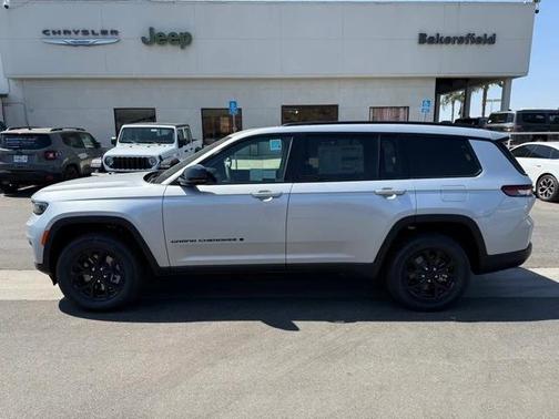 2025 Jeep Grand Cherokee Altitude